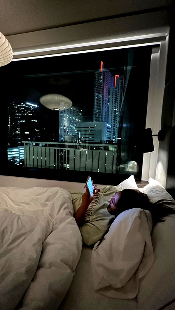 meelahrobbins image ~ Altpins