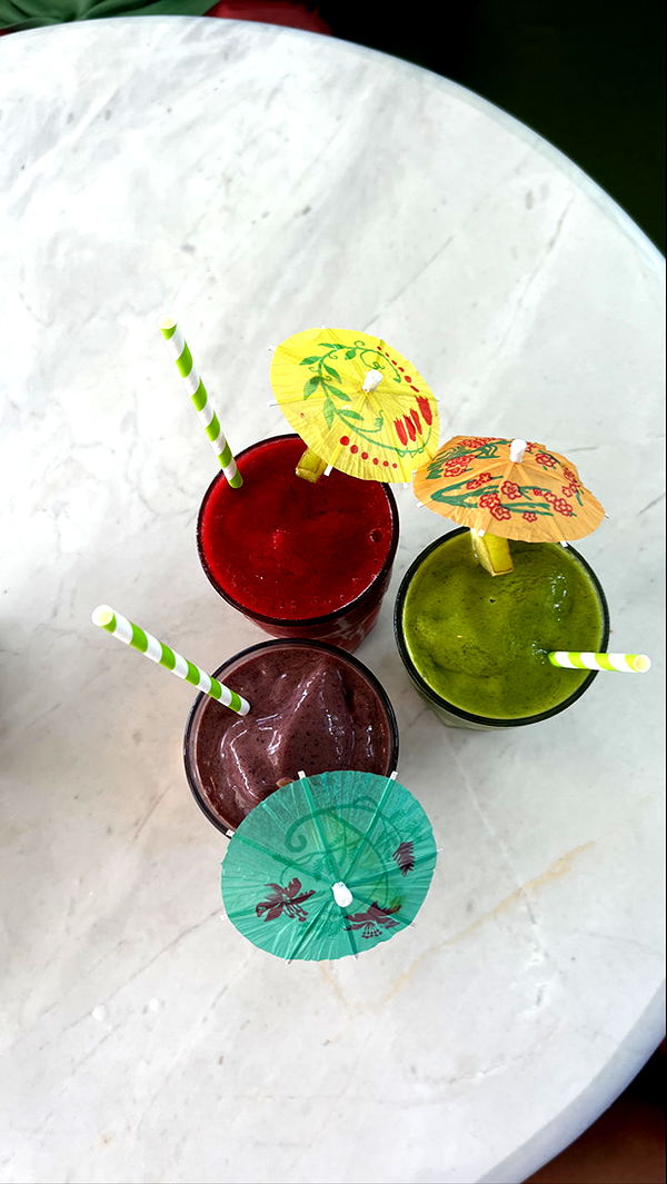 meelahrobbins image ~ Altpins