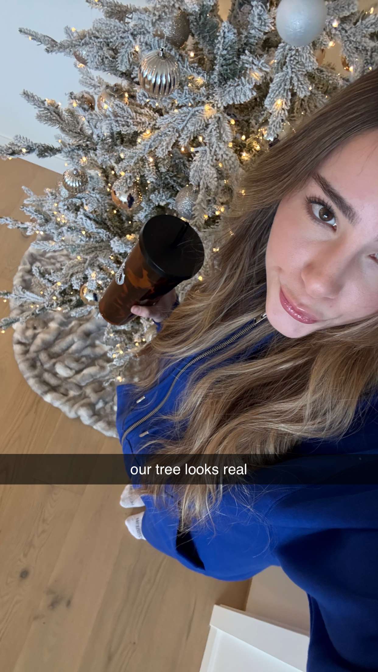 meelahrobbins snapchat image archive image