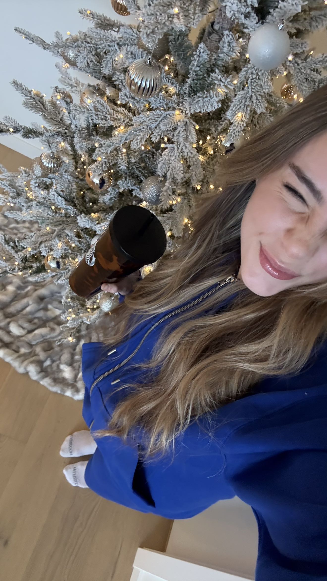 meelahrobbins snapchat image archive image