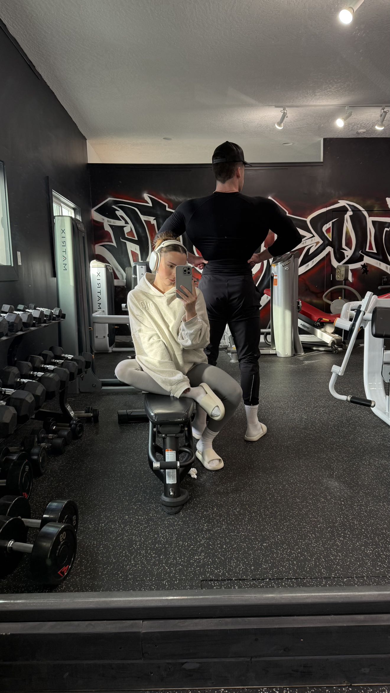 meelahrobbins snapchat image archive image