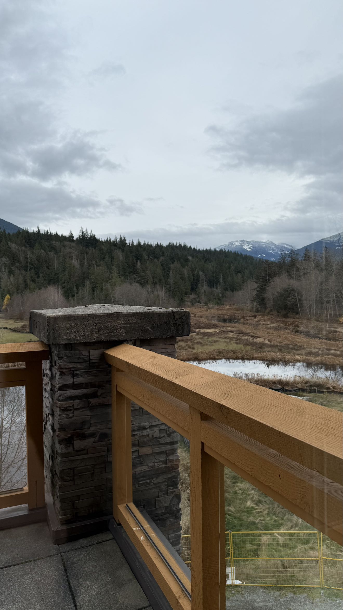 meelahrobbins snapchat image archive image