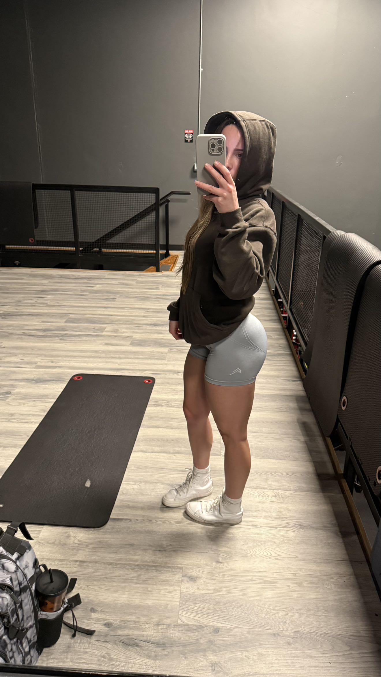 meelahrobbins snapchat image archive image