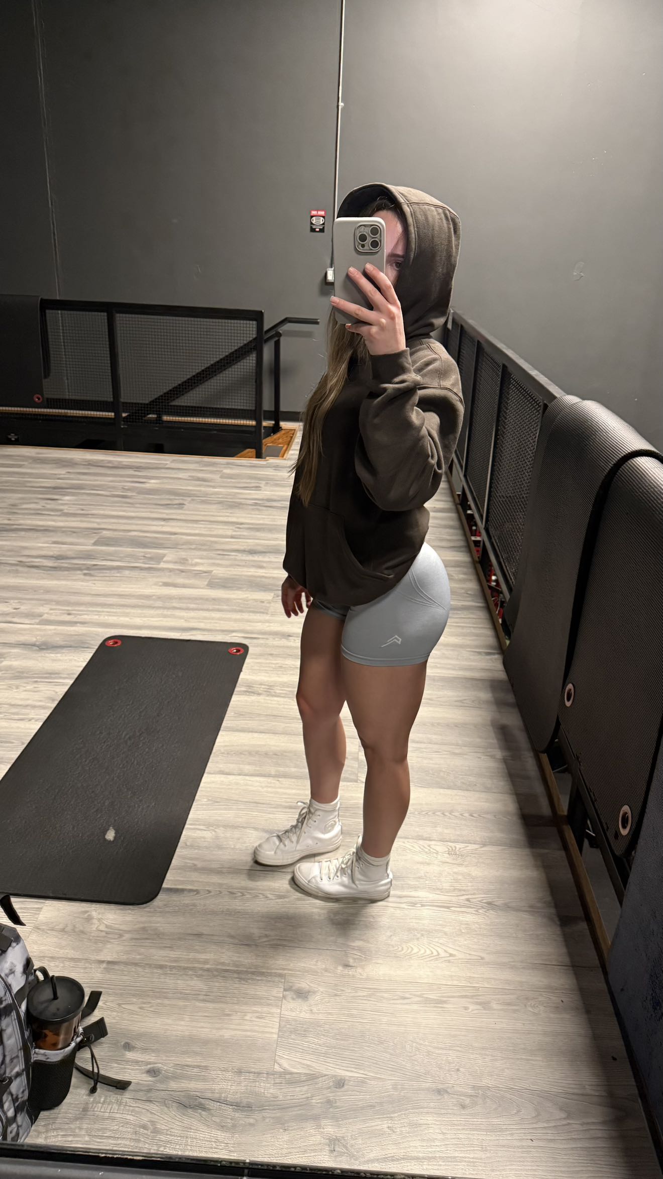 meelahrobbins snapchat image archive image