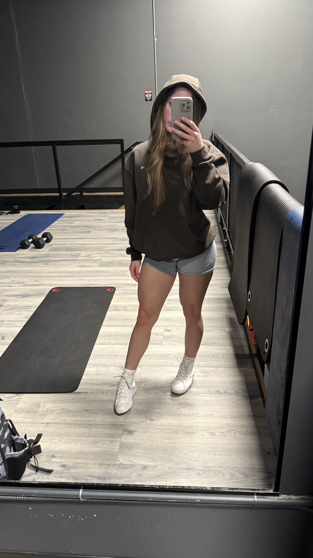 meelahrobbins snapchat image archive image