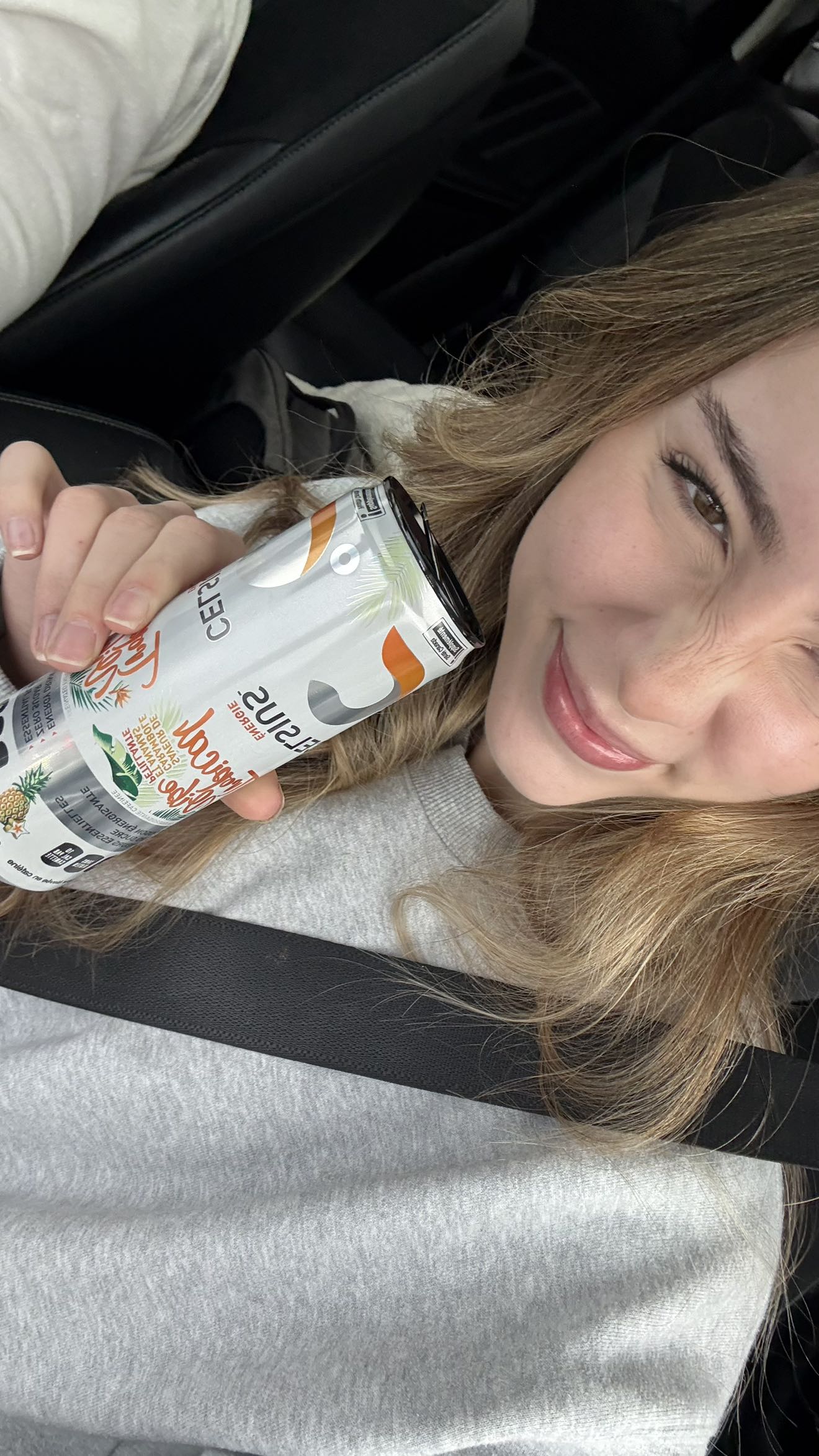 meelahrobbins snapchat image archive image