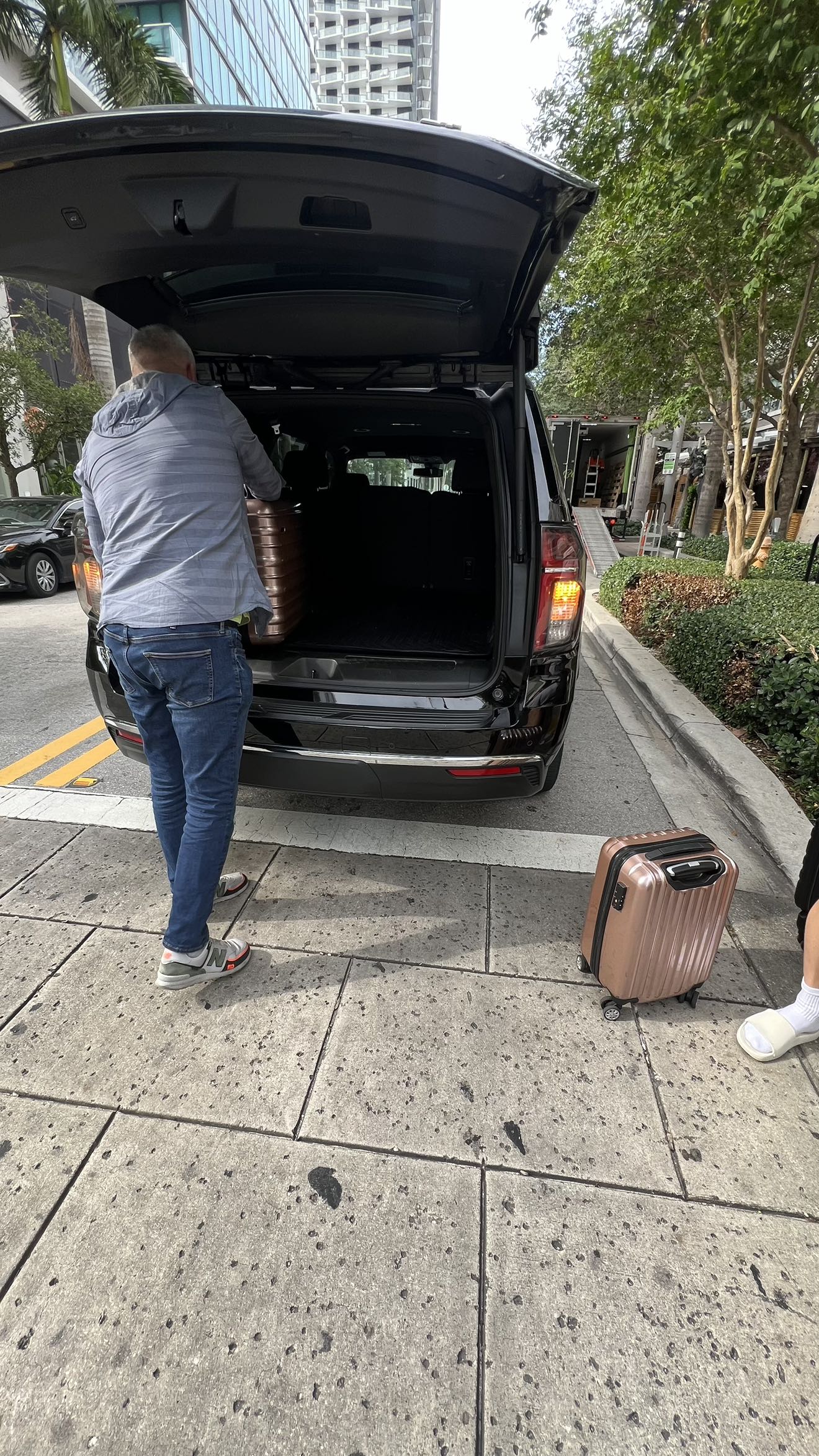 meelahrobbins snapchat image archive image