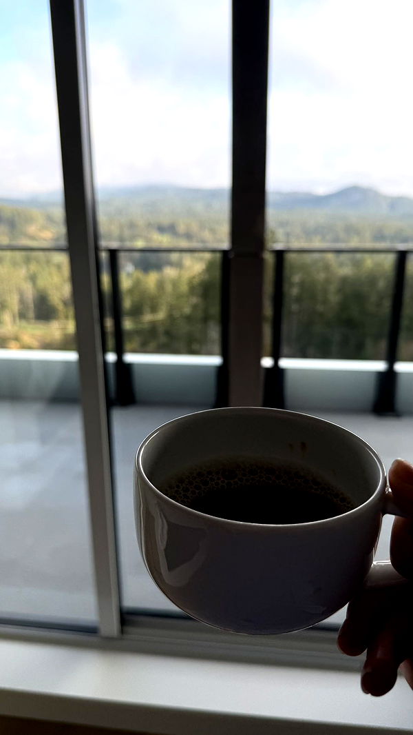 meelahrobbins image ~ Altpins