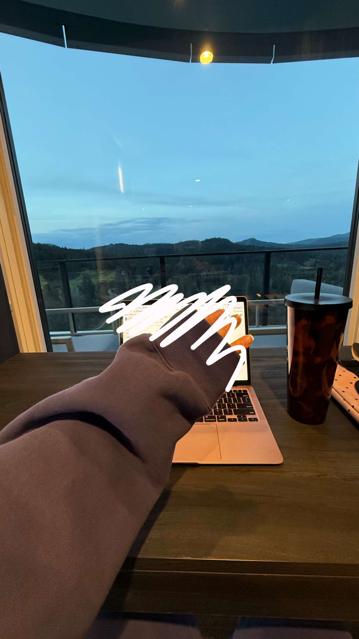 meelahrobbins snapchat image archive image