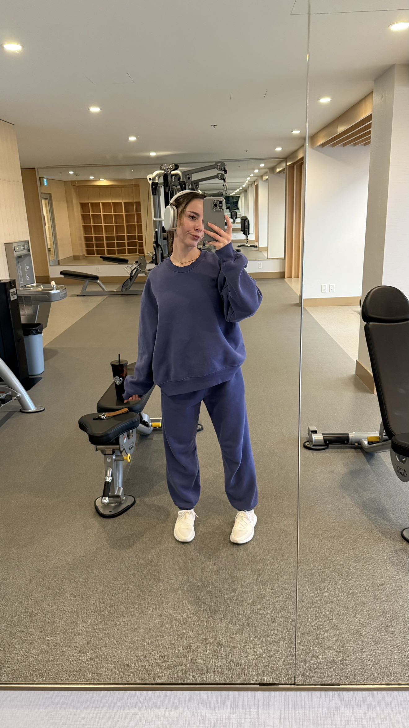 meelahrobbins snapchat image archive image