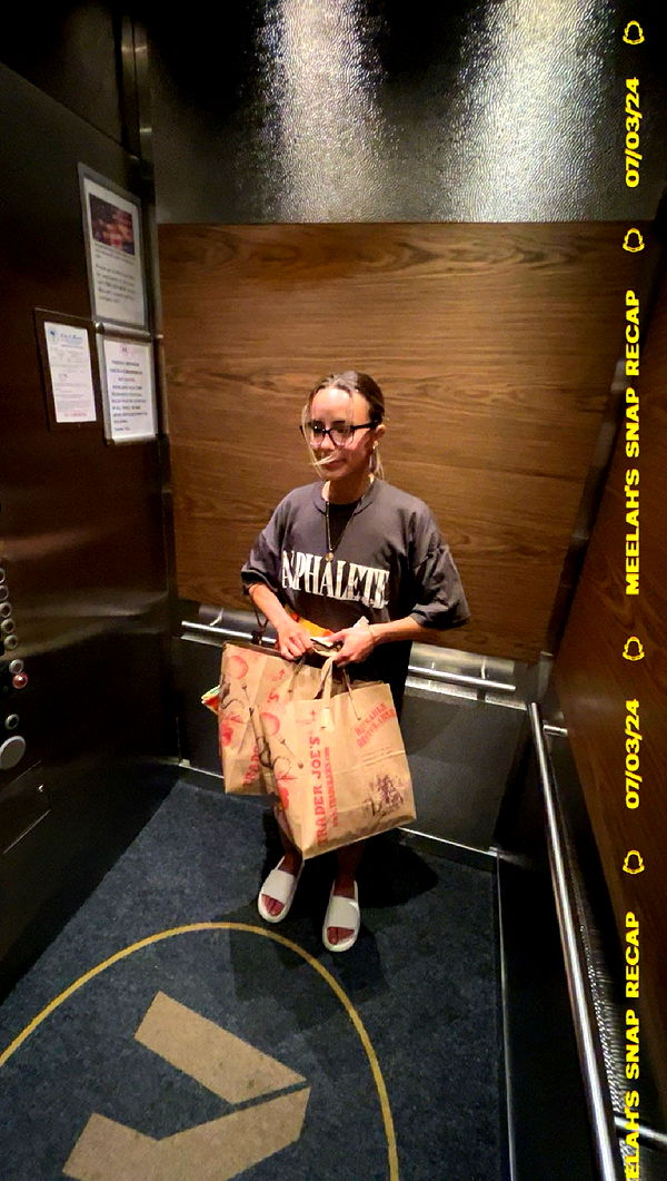 meelahrobbins image ~ Altpins