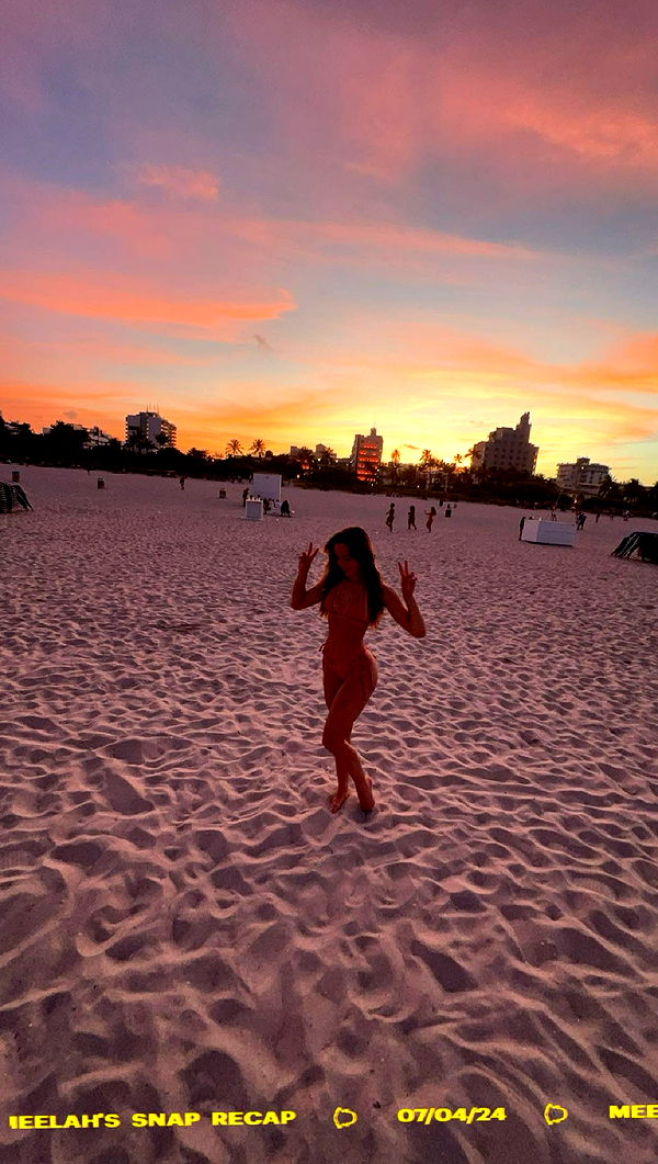 meelahrobbins image ~ Altpins