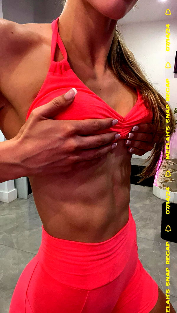 meelahrobbins image ~ Altpins