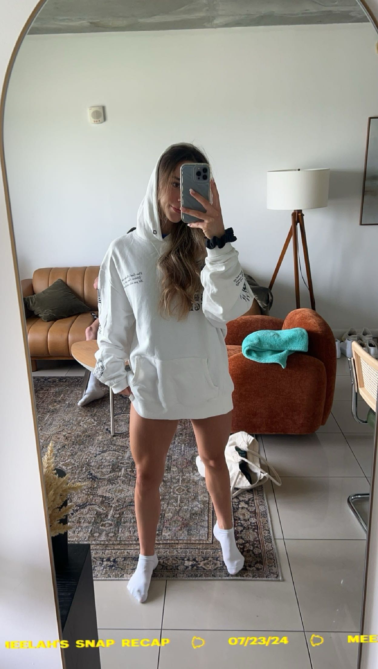 meelahrobbins snapchat image archive image