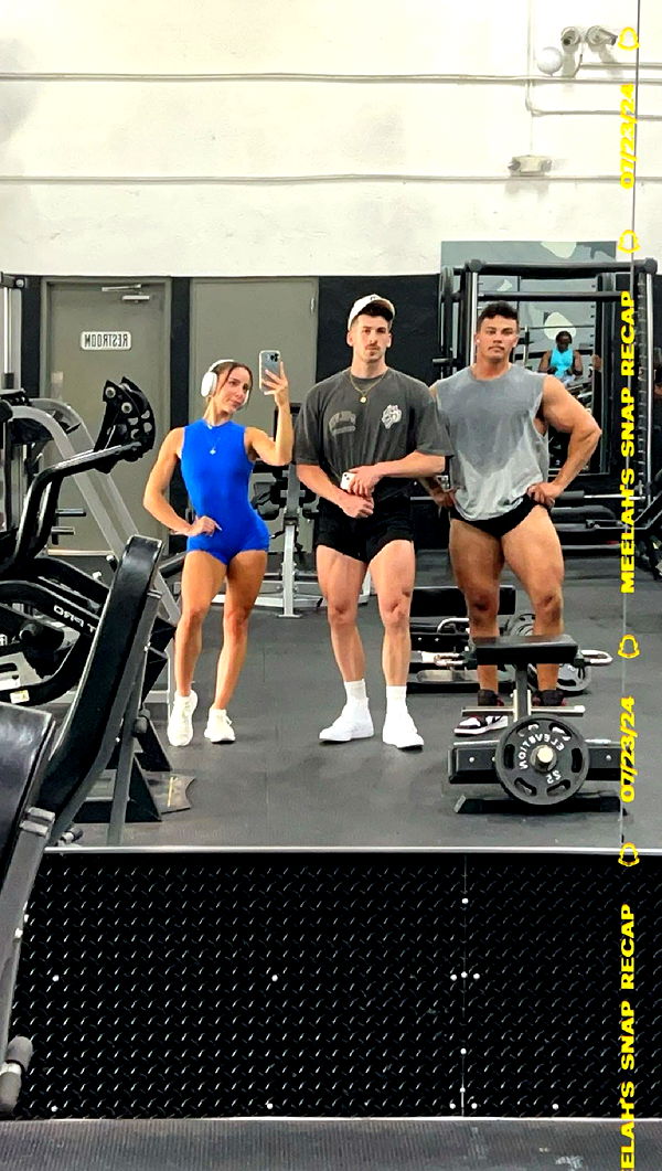 meelahrobbins image ~ Altpins