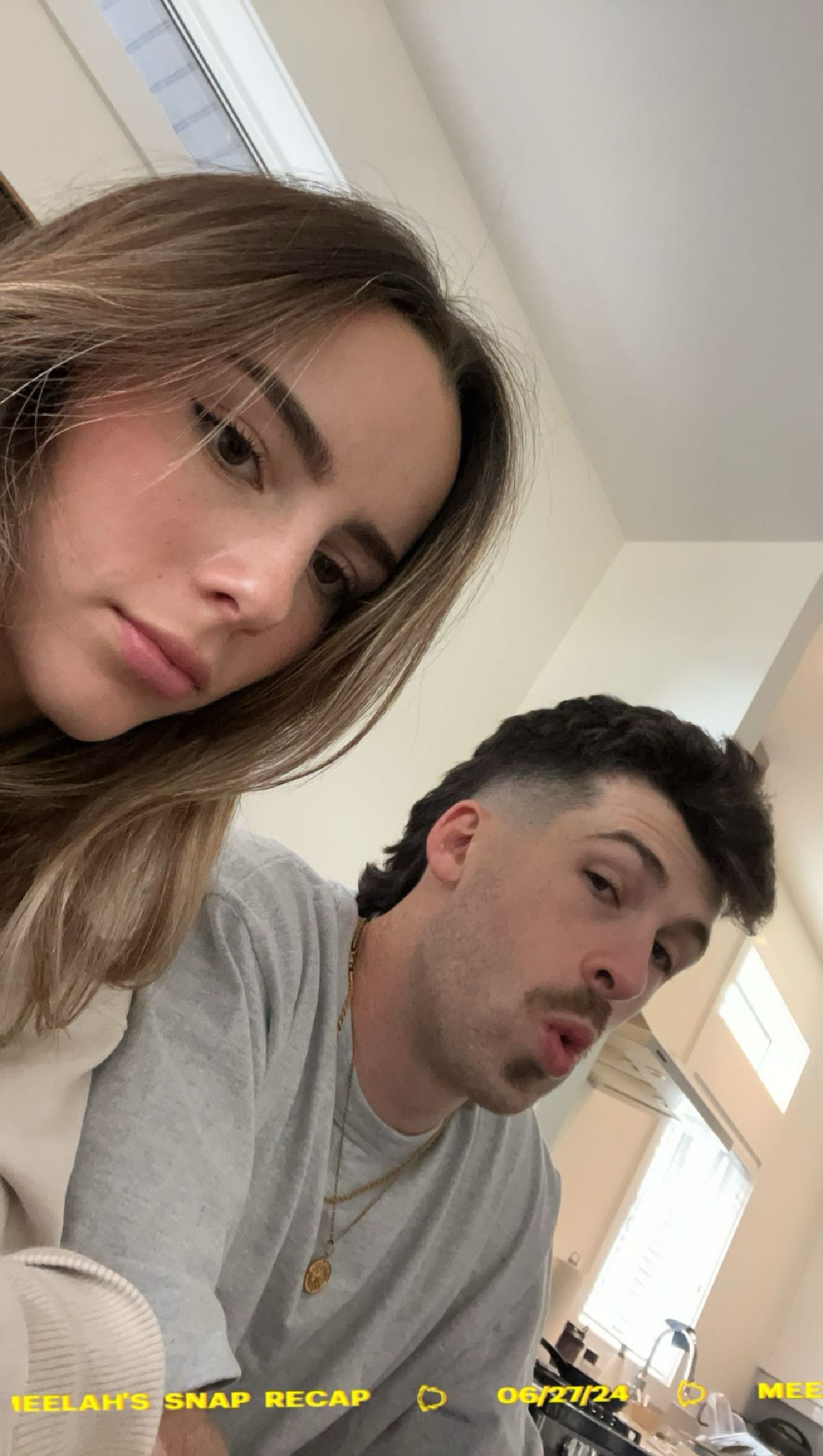 meelahrobbins snapchat image archive image