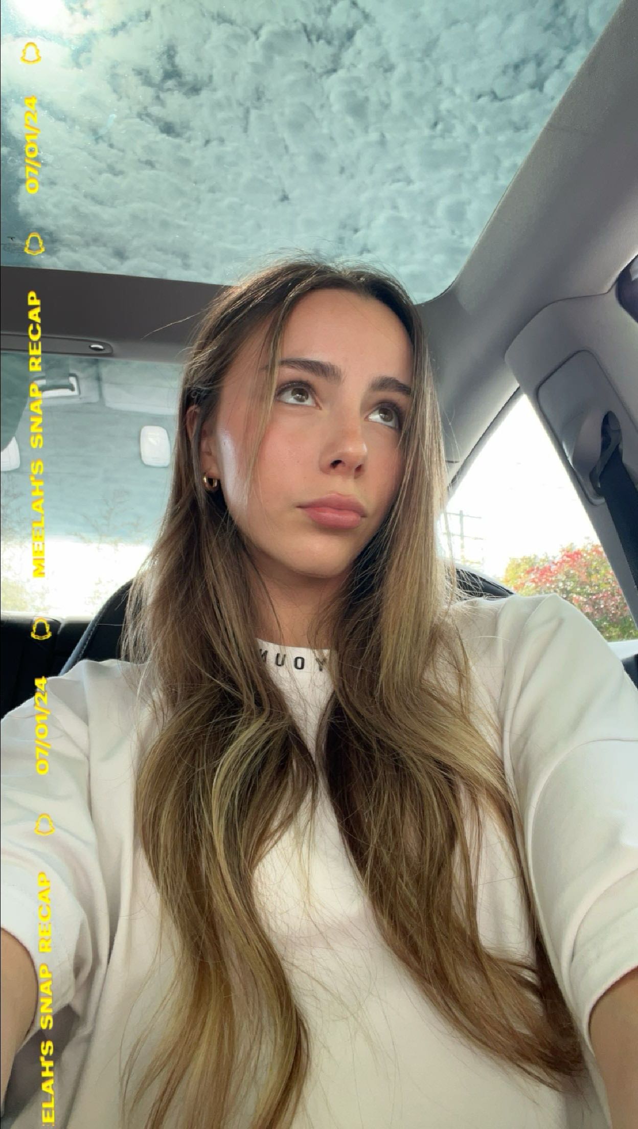 meelahrobbins snapchat image archive image