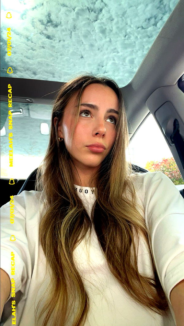 meelahrobbins image ~ Altpins