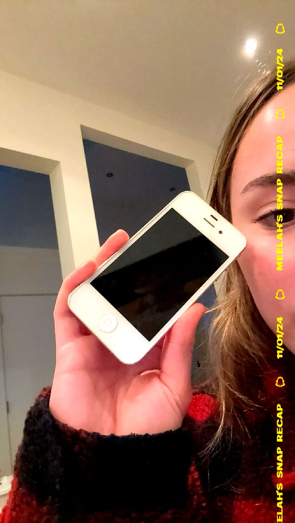 meelahrobbins image ~ Altpins