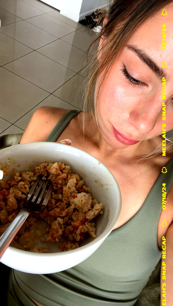 meelahrobbins image ~ Altpins