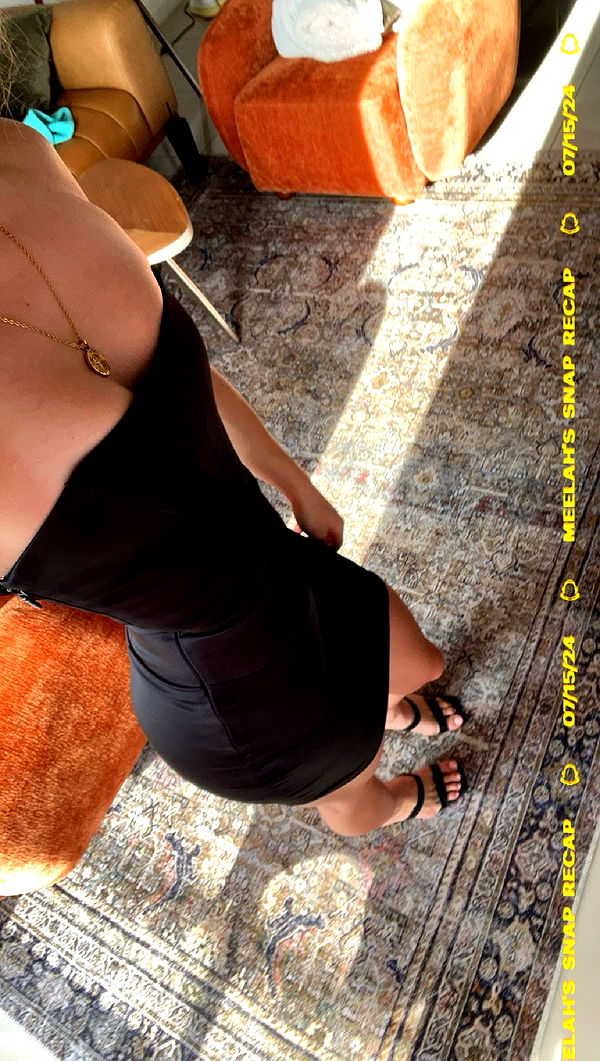 meelahrobbins image ~ Altpins