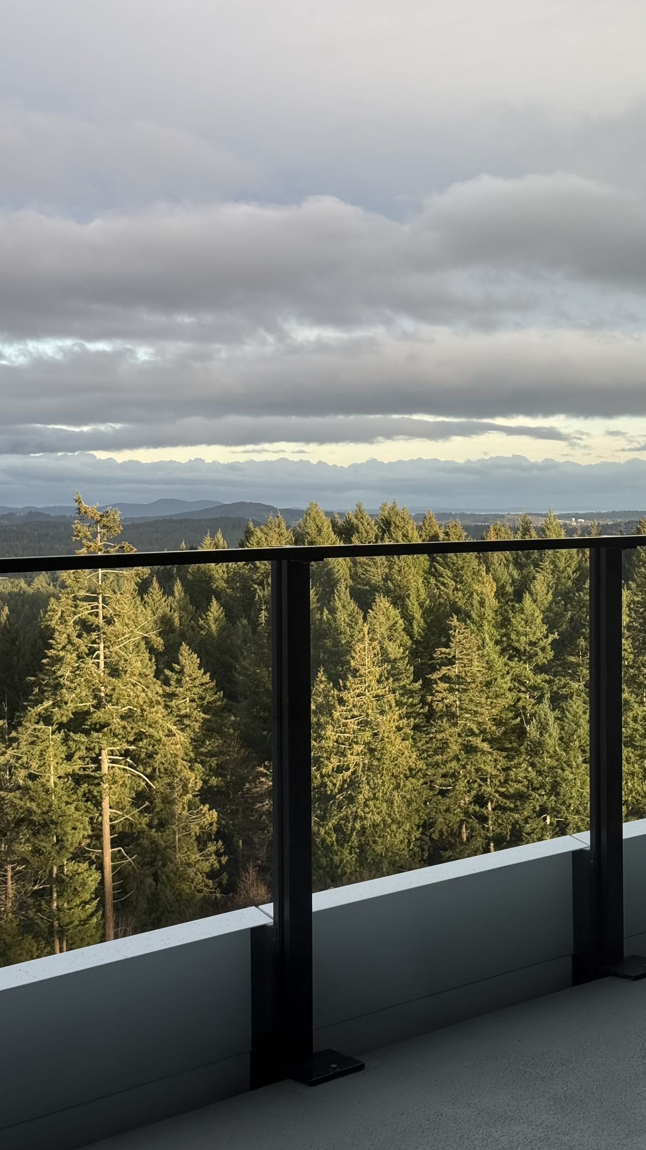 meelahrobbins snapchat image archive image