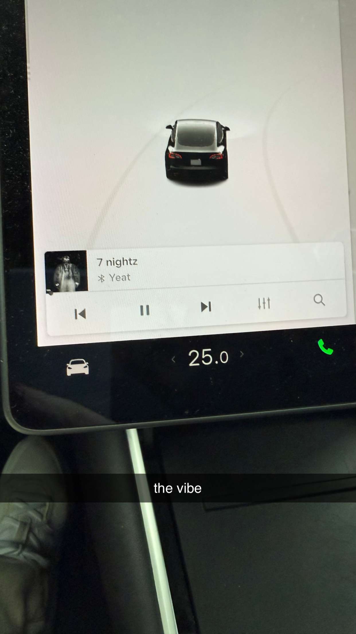 meelahrobbins snapchat image archive image