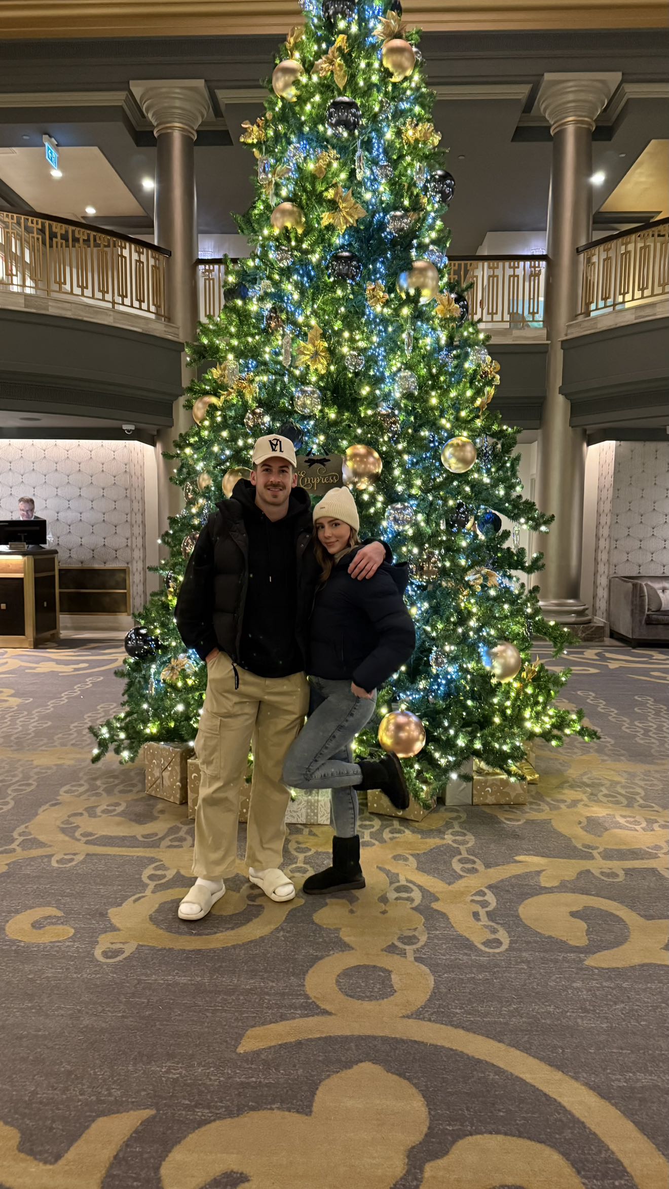 meelahrobbins snapchat image archive image