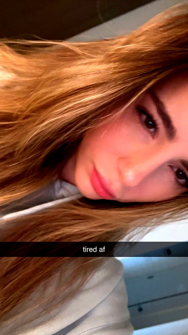 meelahrobbins image ~ Altpins