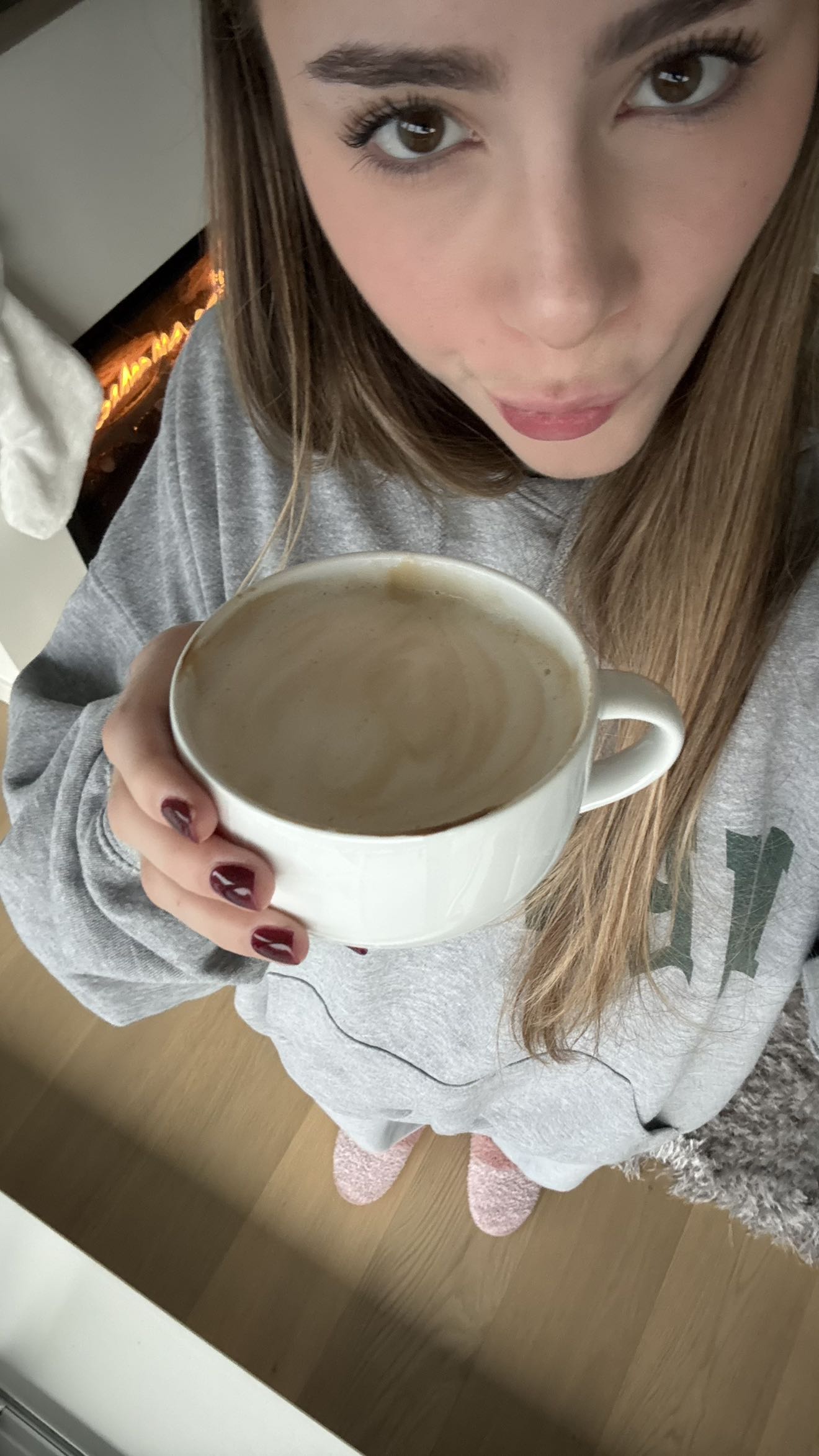 meelahrobbins snapchat image archive image