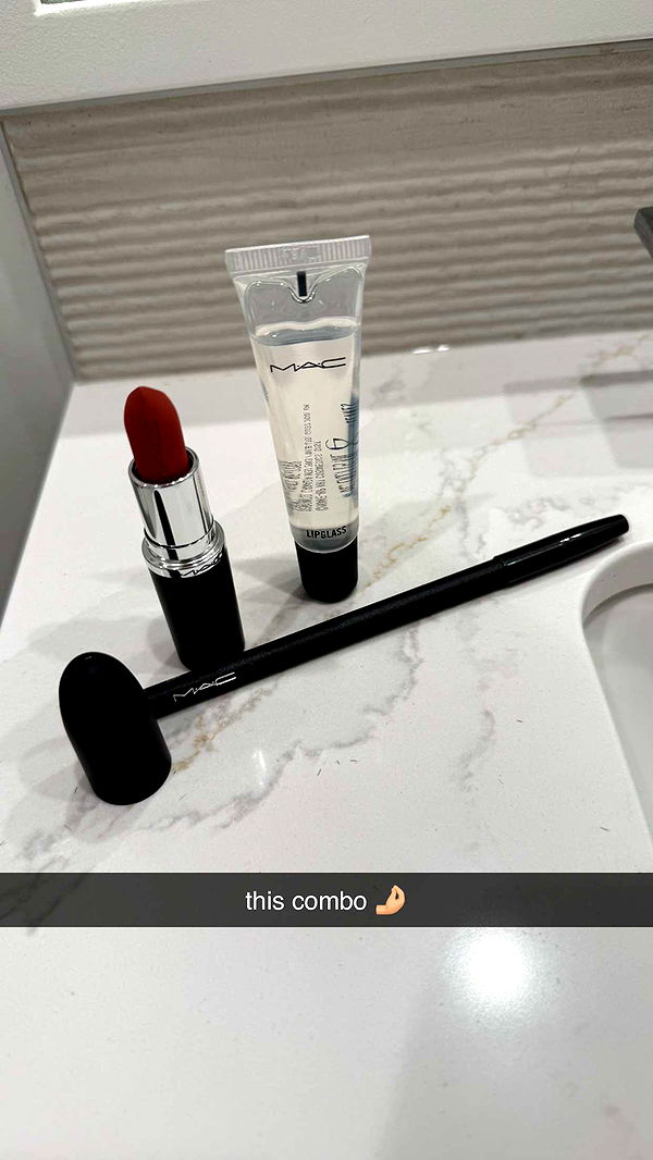 meelahrobbins image ~ Altpins