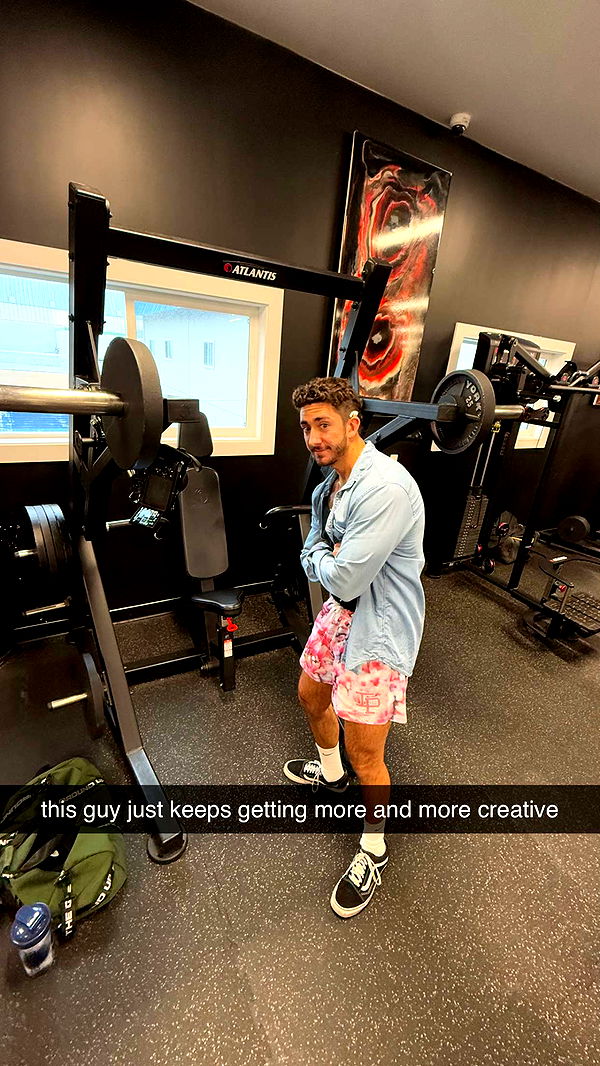 meelahrobbins image ~ Altpins