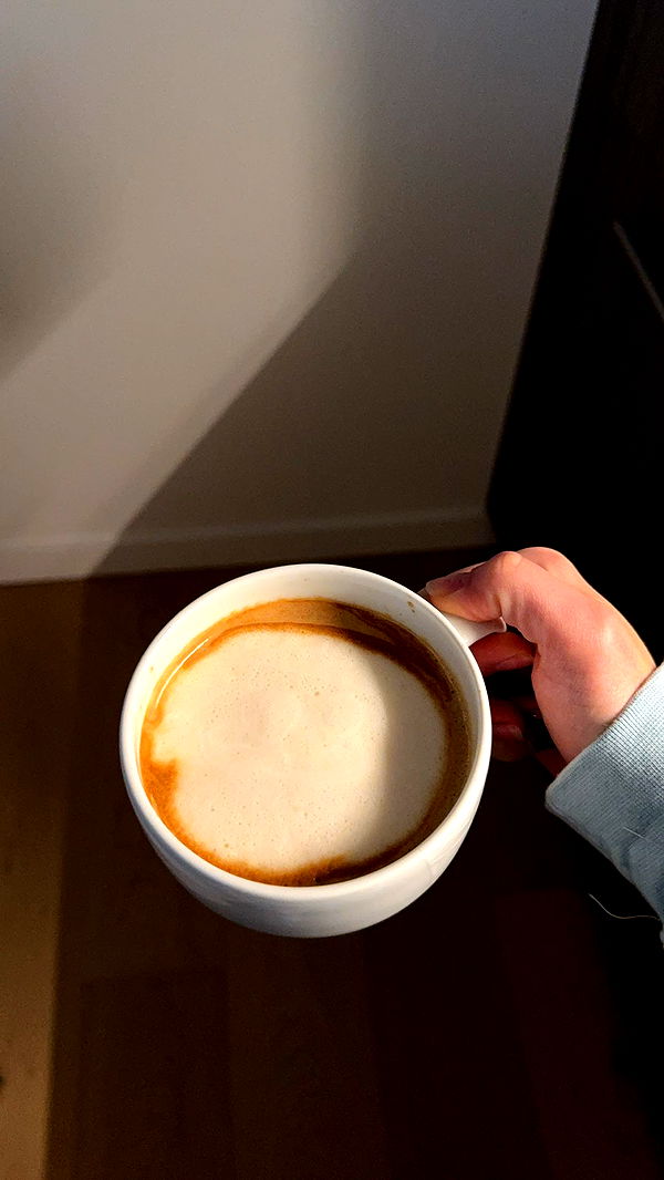 meelahrobbins image ~ Altpins