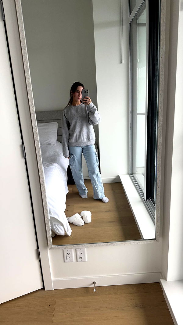 meelahrobbins image ~ Altpins