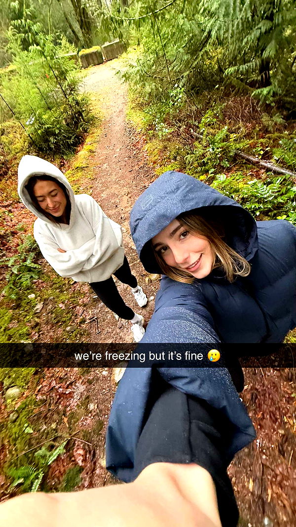 meelahrobbins image ~ Altpins