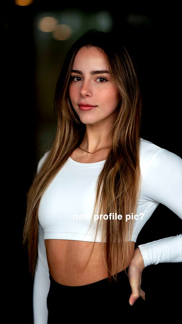 meelahrobbins image ~ Altpins