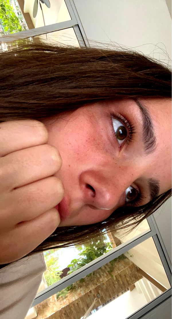 meelahrobbins image ~ Altpins