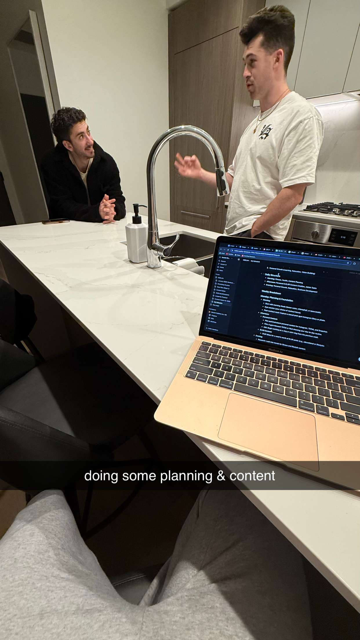 meelahrobbins snapchat image archive image