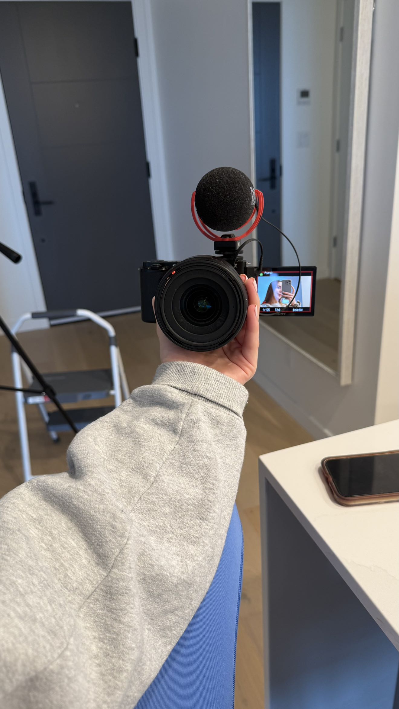 meelahrobbins snapchat image archive image