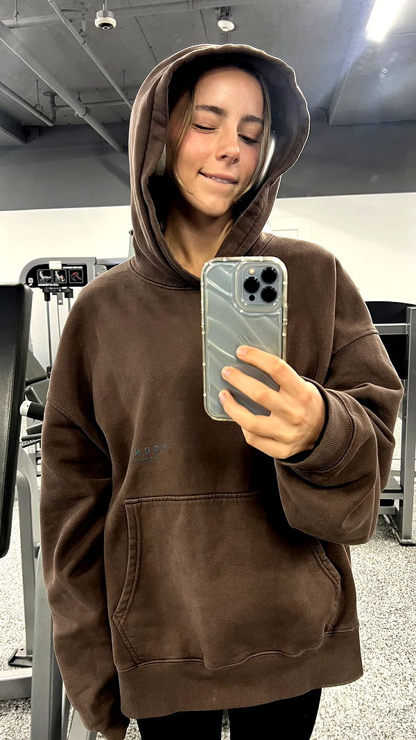 meelahrobbins image ~ Altpins