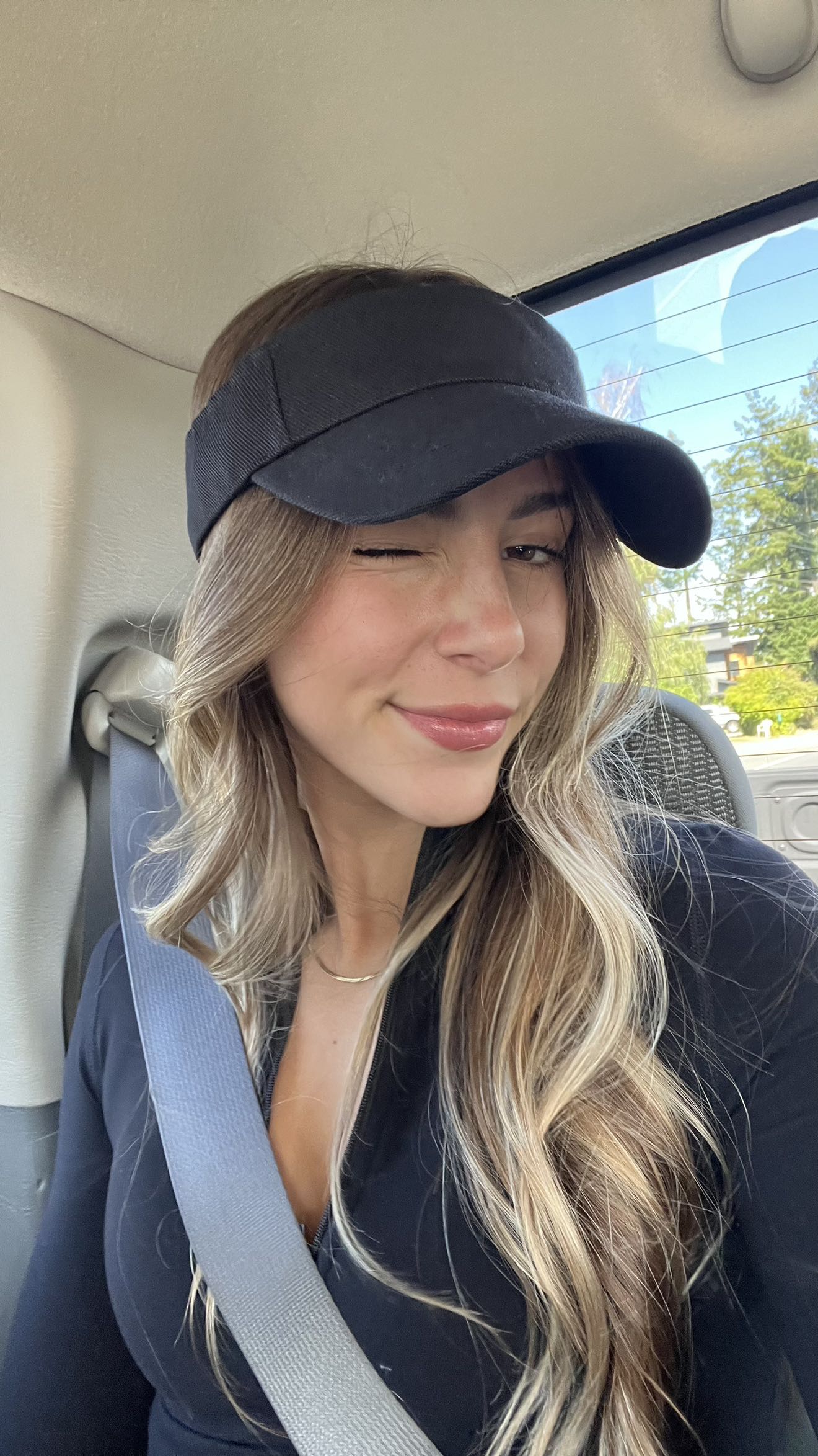 meelahrobbins snapchat image archive image