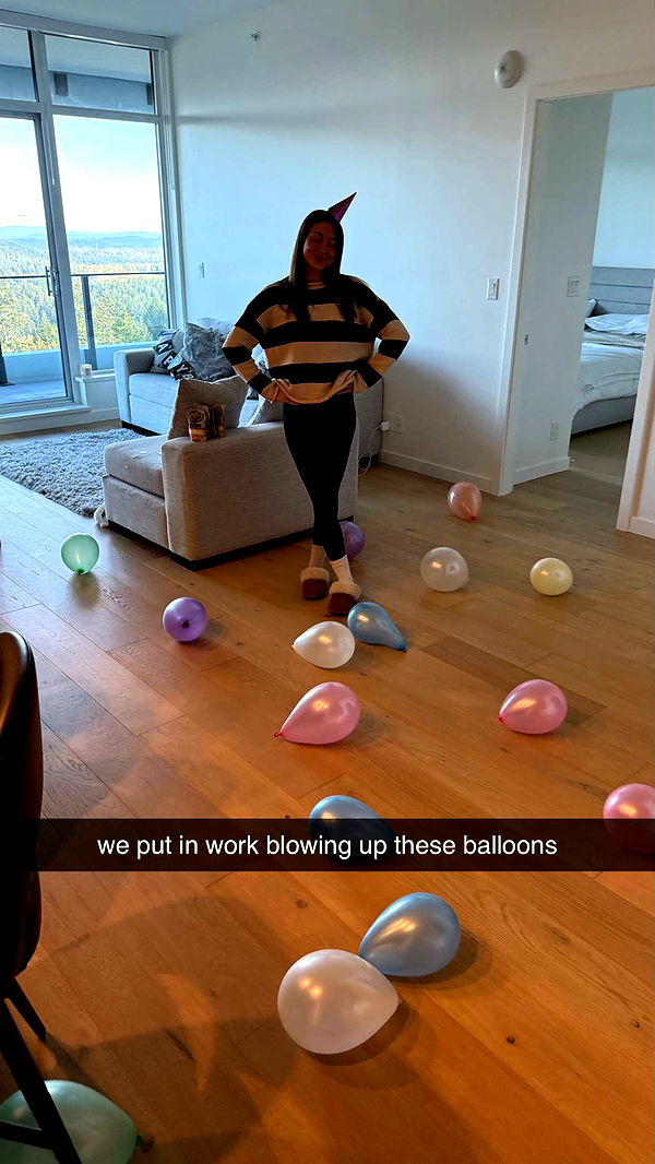 meelahrobbins image ~ Altpins