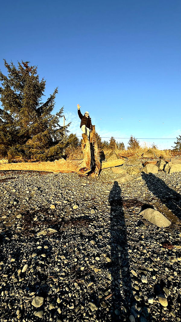 meelahrobbins image ~ Altpins