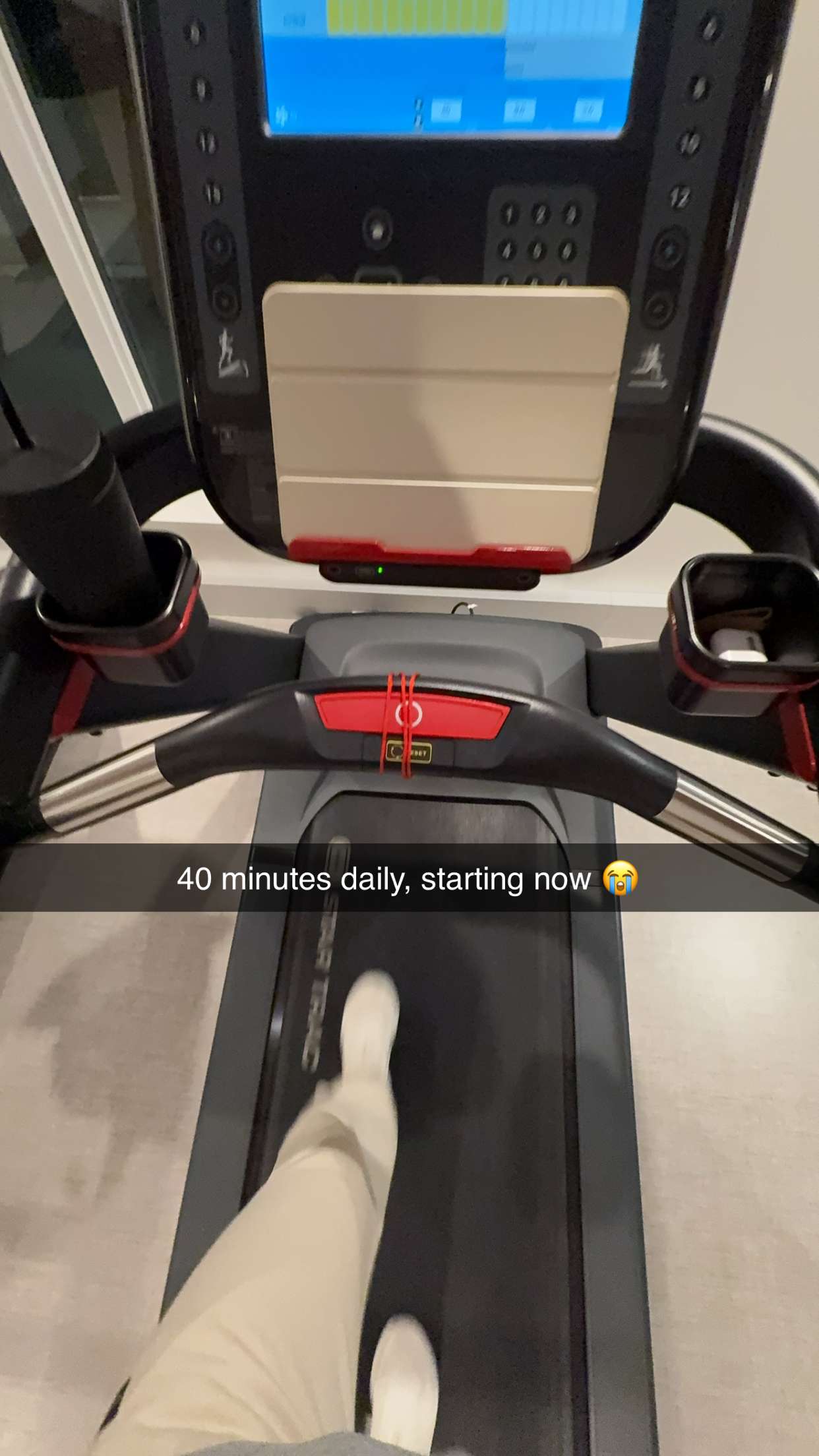 meelahrobbins snapchat image archive image