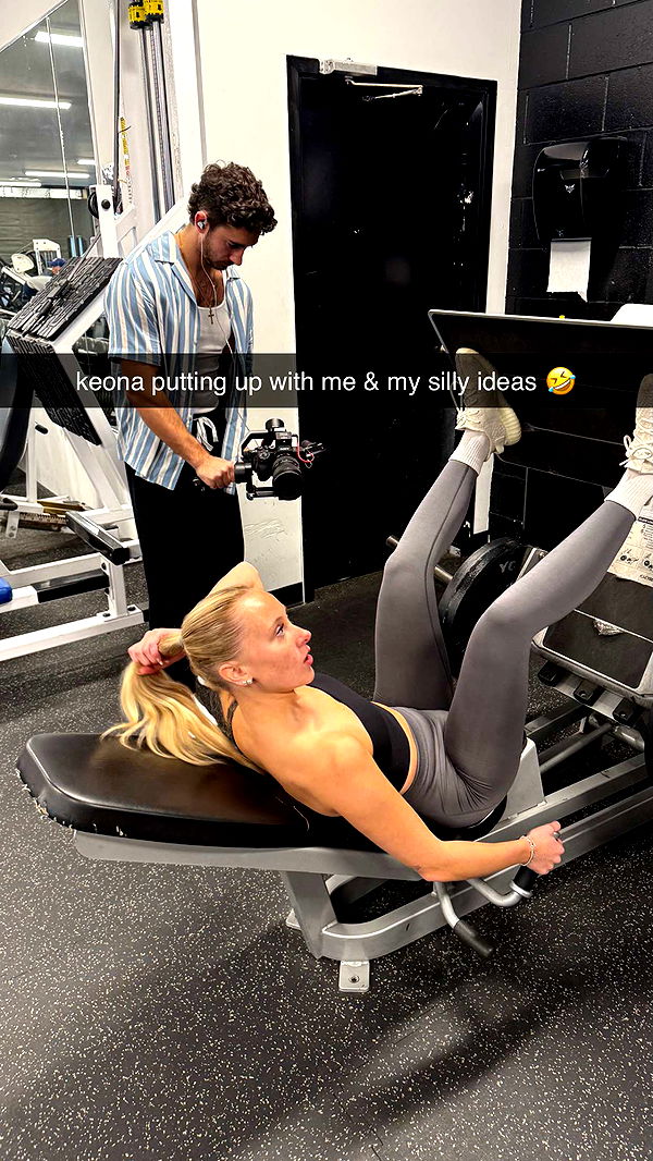 meelahrobbins image ~ Altpins