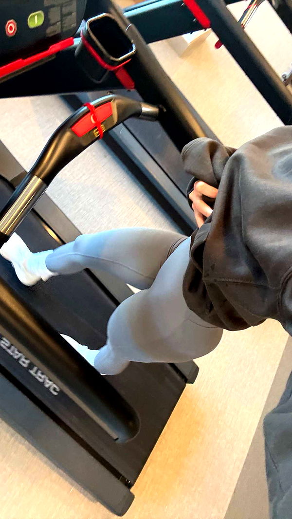 meelahrobbins image ~ Altpins