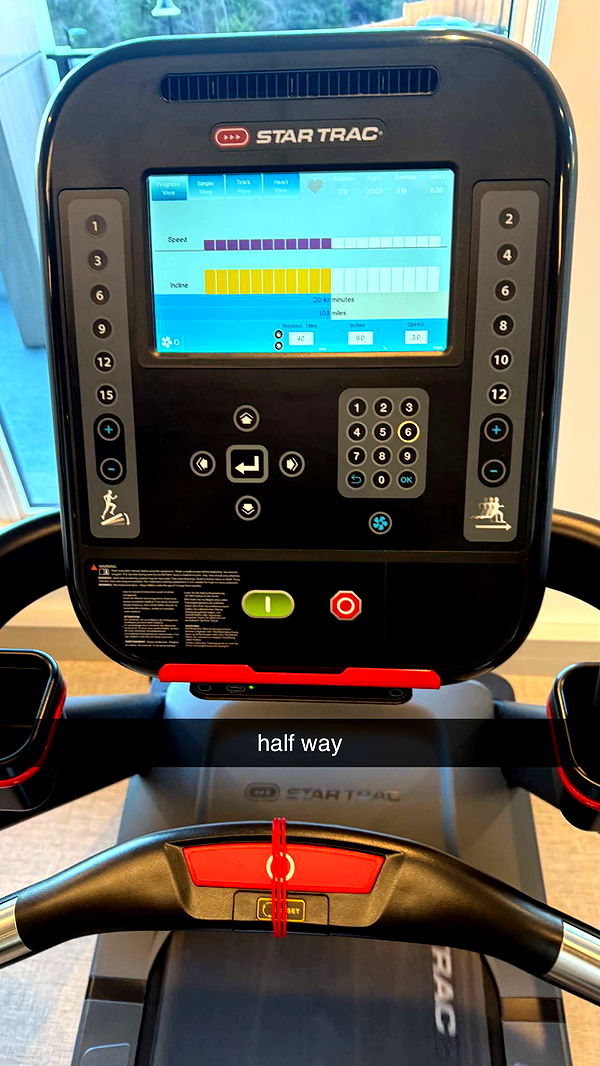 meelahrobbins image ~ Altpins