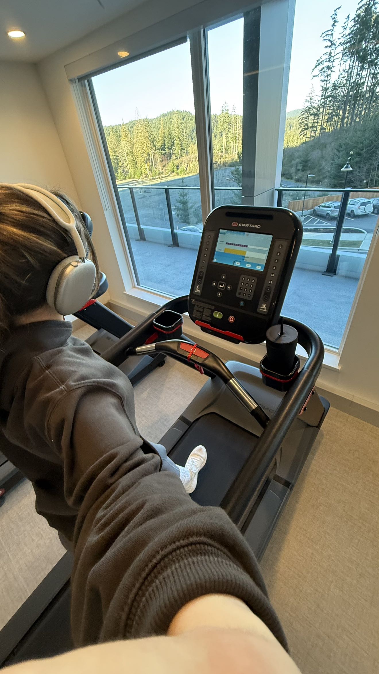 meelahrobbins snapchat image archive image