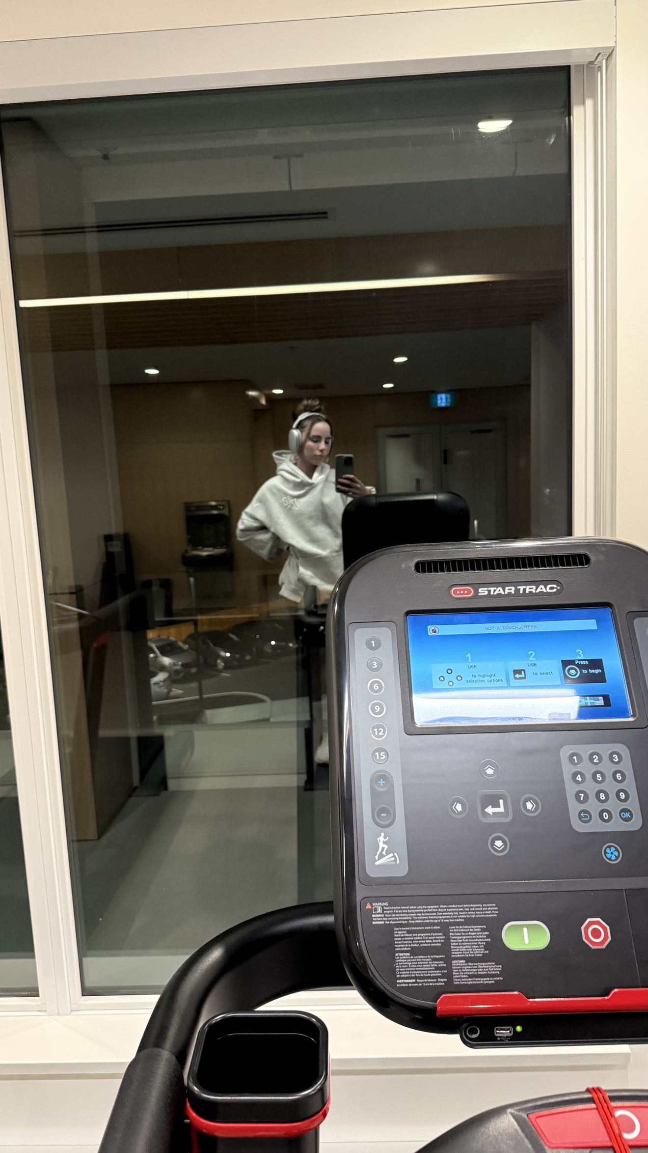 meelahrobbins snapchat image archive image