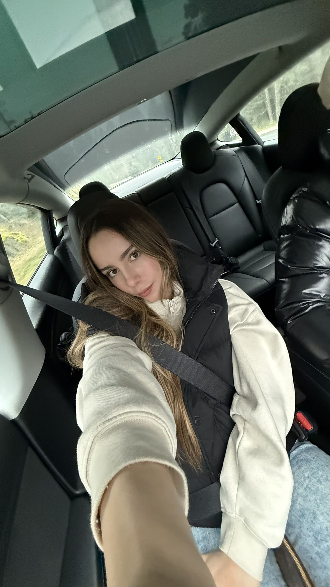 meelahrobbins snapchat image archive image